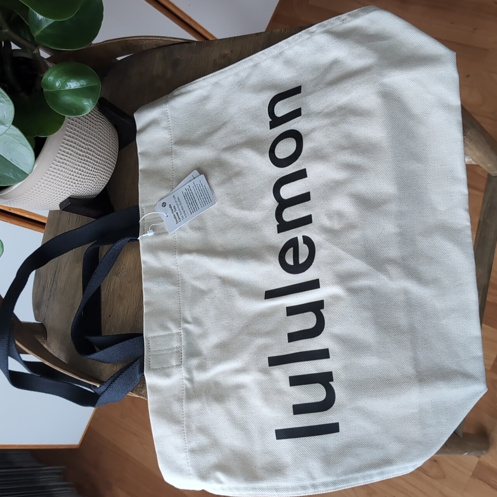 NWT Lululemon Double-Handle Canvas Tote Bag 17L